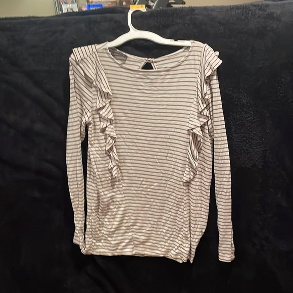 Black and White Sweet Mercy Top - Picture 1 of 3